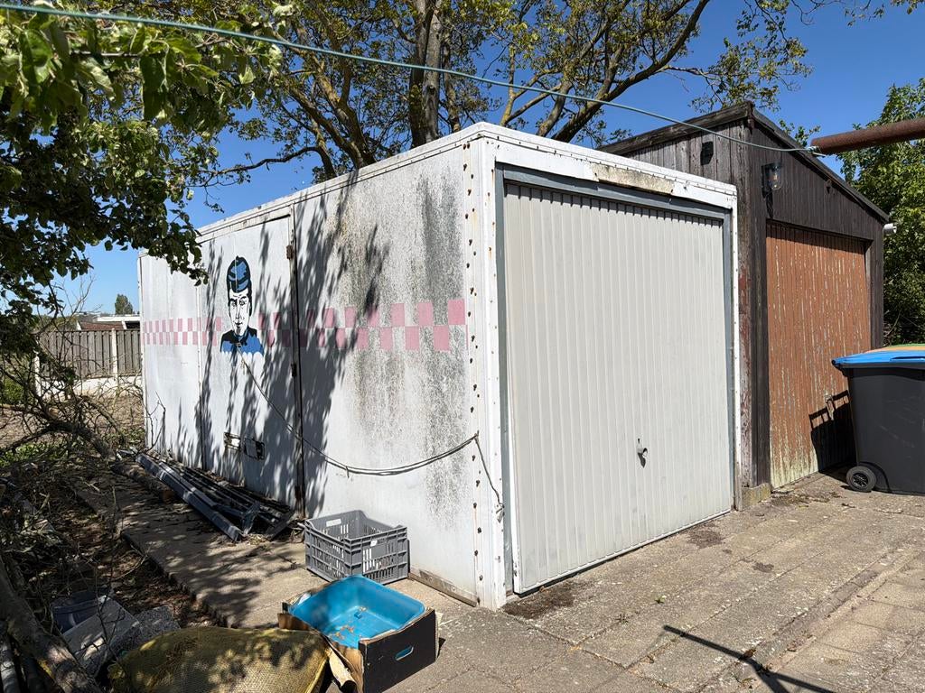 Grote mobiele opslagcontainer/garagebox met garagedeur, Ophalen