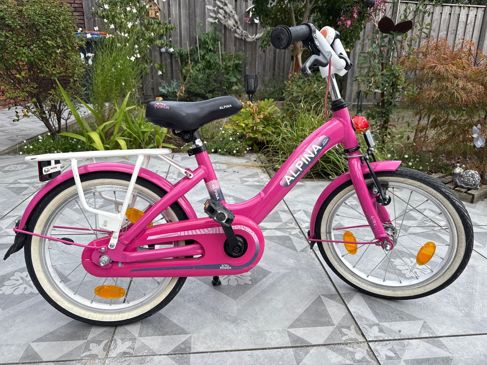 Alpina kinderfiets 16 inch roze - Zo goed als nieuw, Ophalen, Zo goed als nieuw, Terugtraprem, 16 tot 20 inch