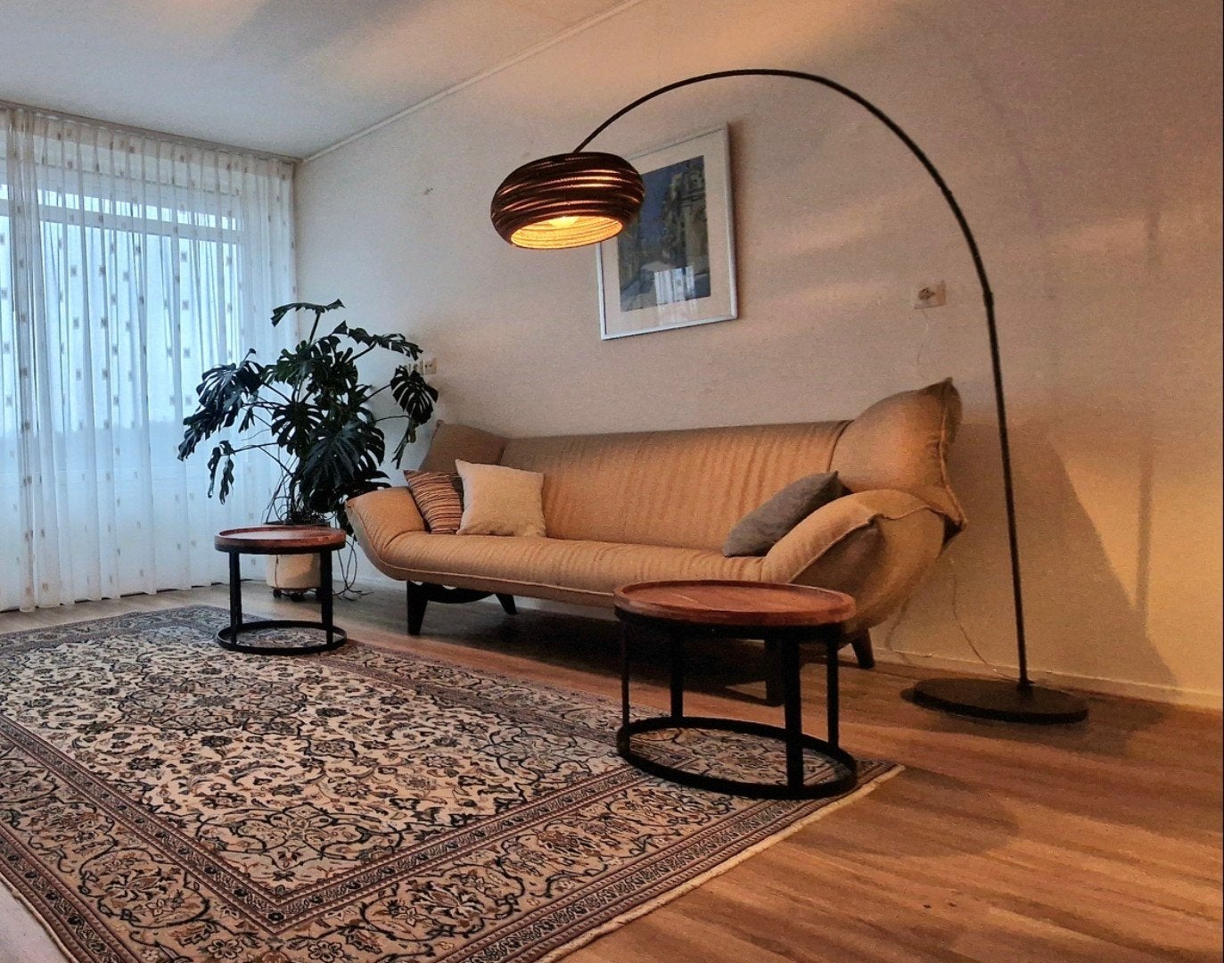 Fraaie vloerlamp booglamp met kap van karton/papier, Ophalen, Zo goed als nieuw, 150 tot 200 cm