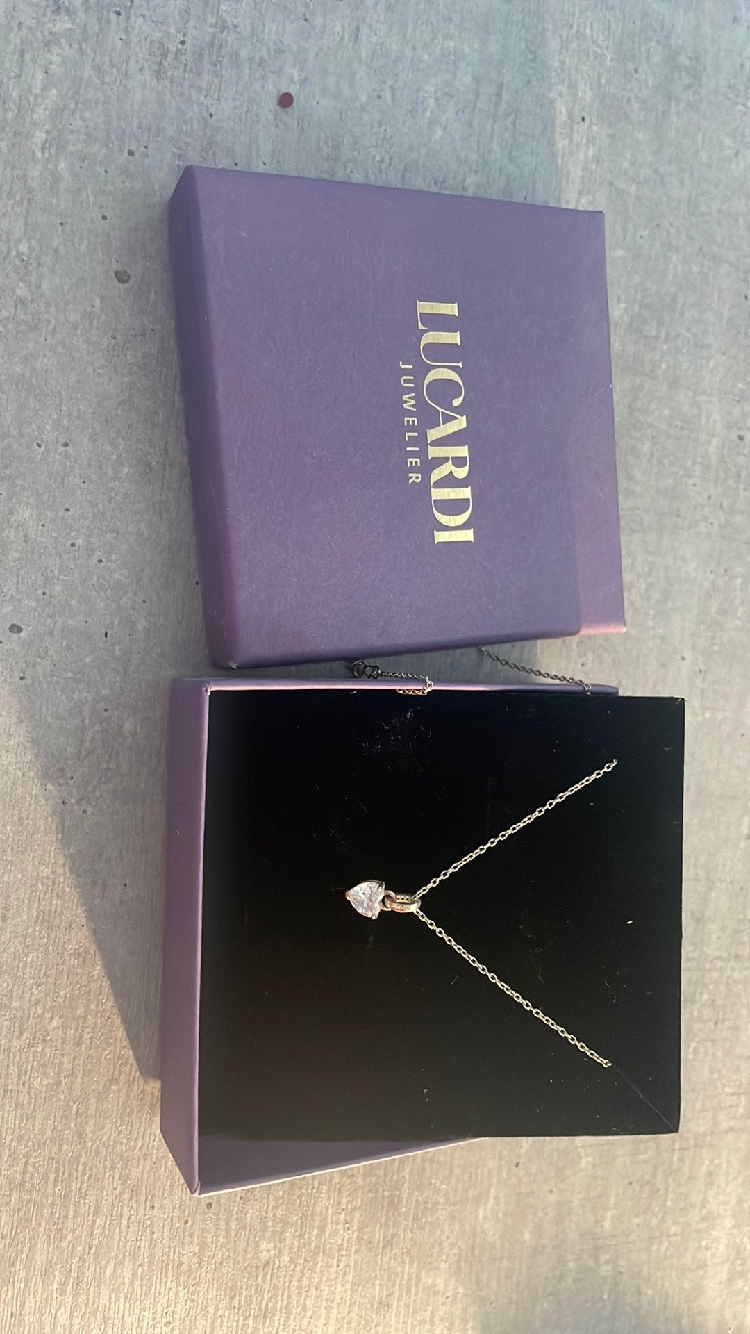 Lucardi ketting, Ophalen, Zo goed als nieuw, Steen of Mineraal
