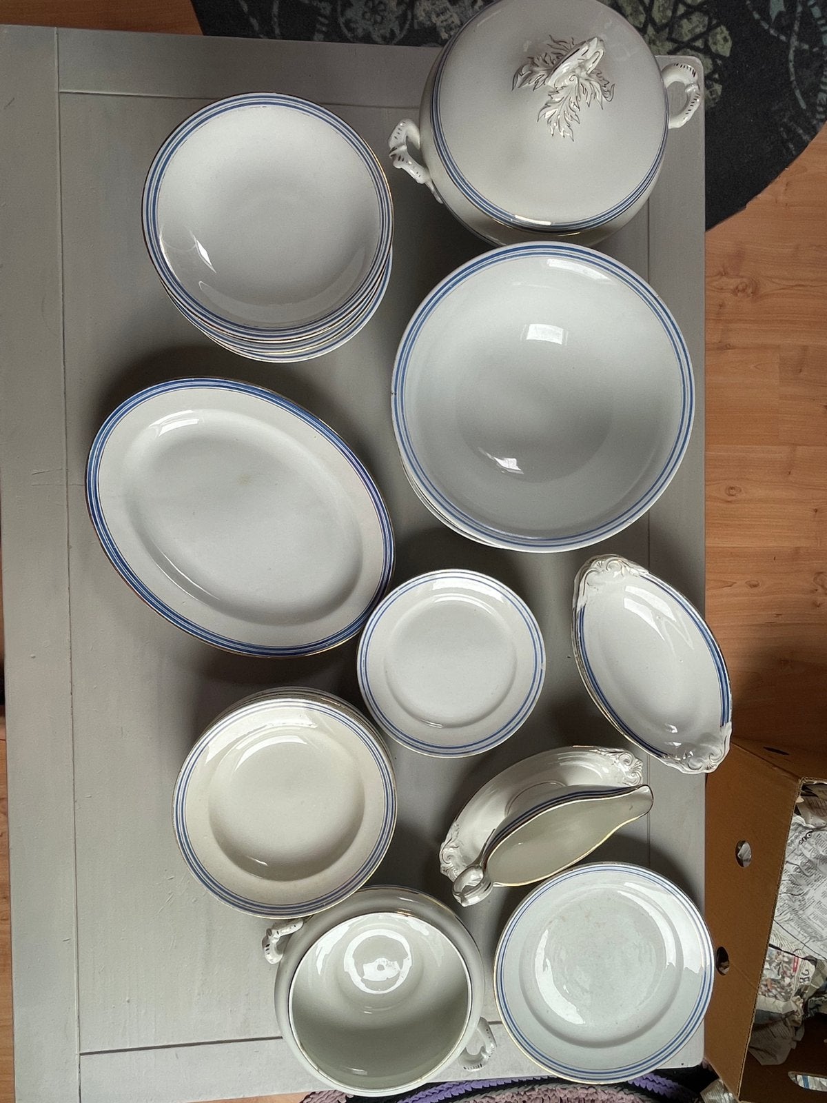 Faïence de Gien-servies uit ongeveer 1890–1930, Antiek en Kunst, Antiek | Servies compleet, Ophalen