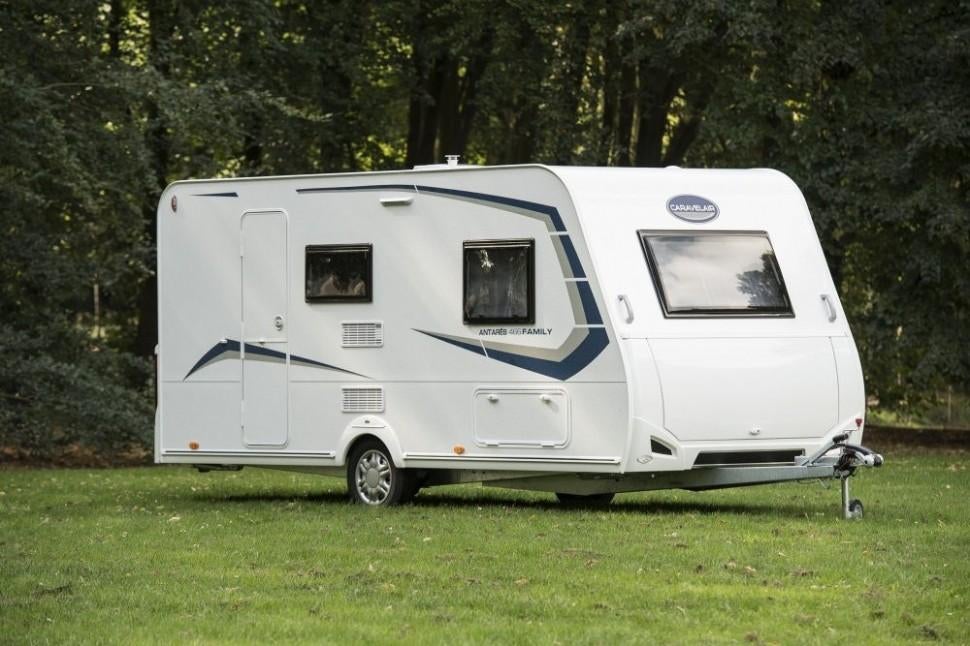 Caravelair Antares 460 Family - Ruime gezinscaravan, Caravans en Kamperen, Vast bed, Luifel, Treinzit, Particulier