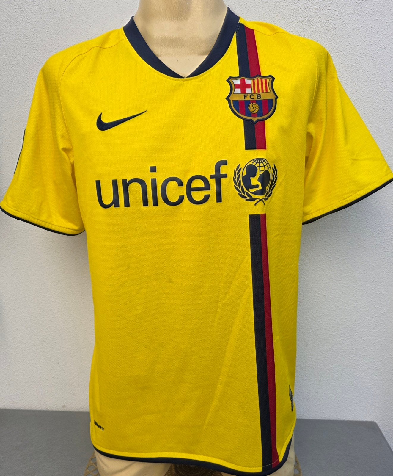 FC Barcelona Thuisshirt 2008/2009 Geel Maat S, Geel, Nike, Ophalen of Verzenden, Voetbal