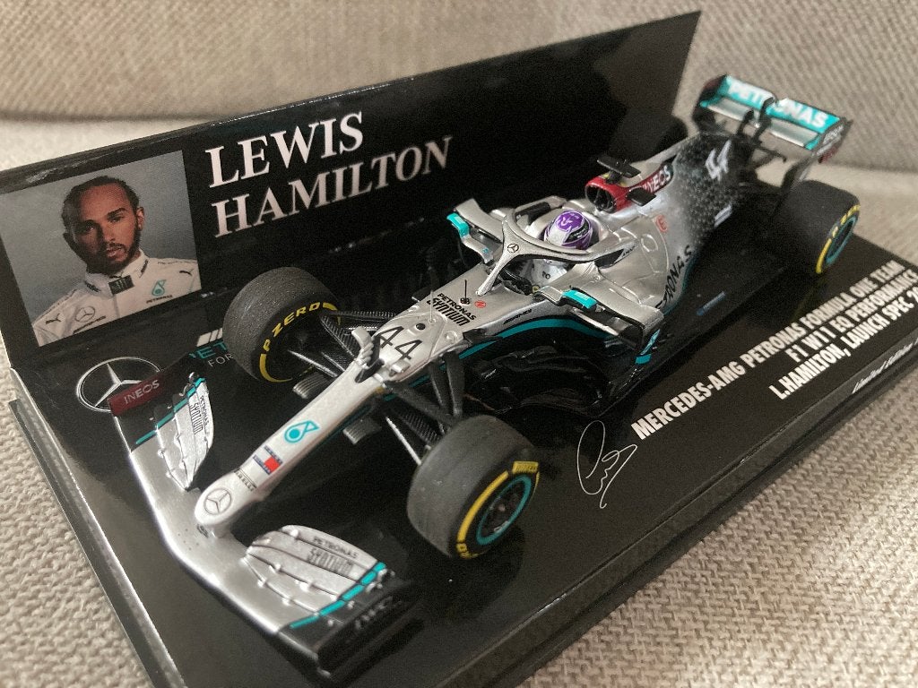 ✅ Lewis Hamilton 1:43 Launch Spec 2020 Mercedes W11 F1, Ophalen of Verzenden, Nieuw, Formule 1