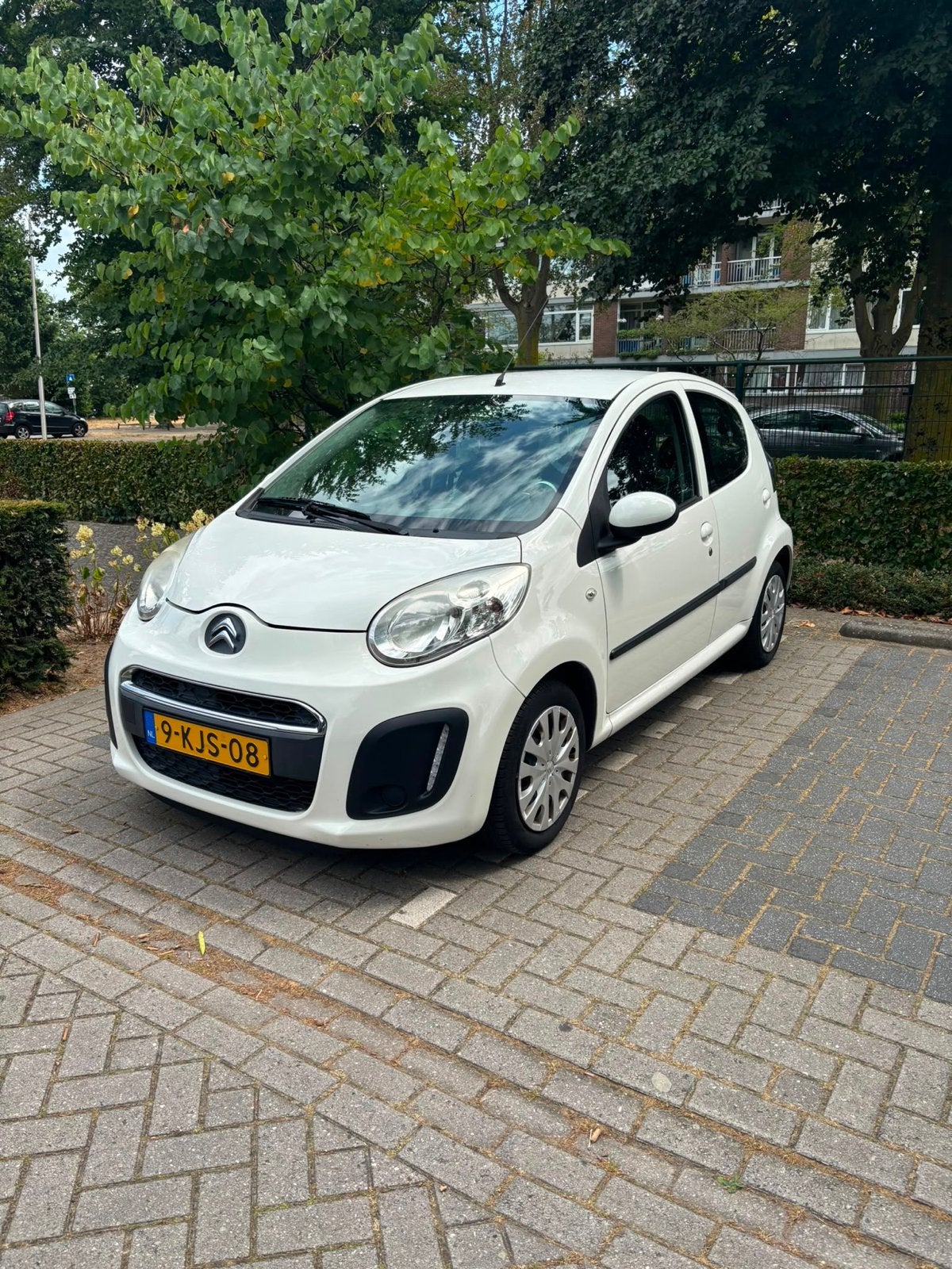 Citroën C1 1.0i 68PK 5D 2013 Wit, Auto's, Voorwielaandrijving, Zwart, 4 stoelen, C1