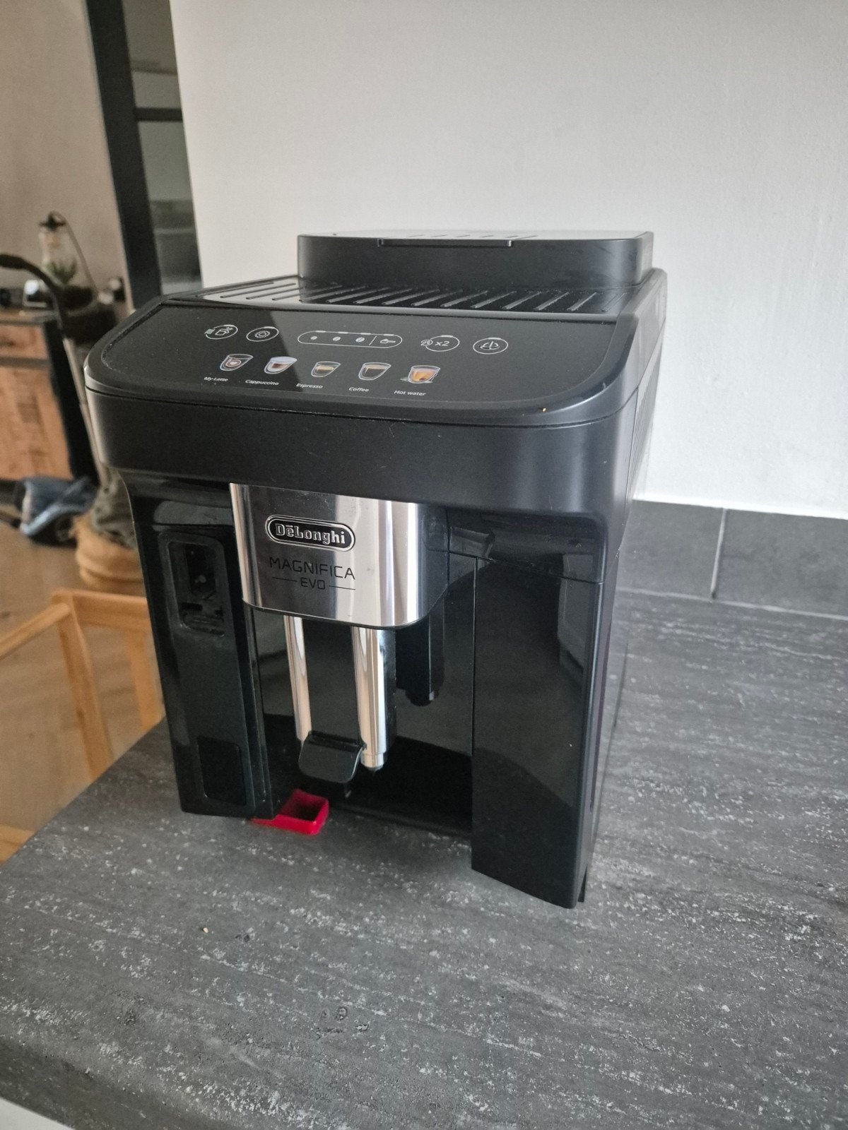 Delonghi Magnifica evo incompleet voor de handige harry, Gemalen koffie, Afneembaar waterreservoir, N, Koffiemachine