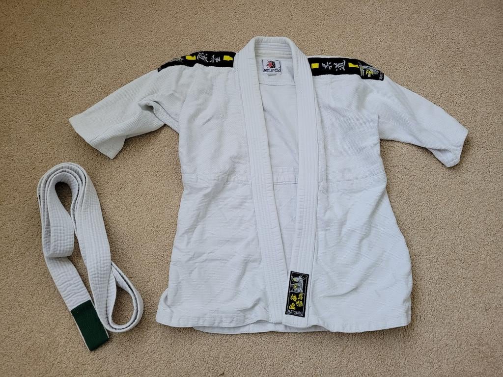 Matsuru Judo / Jiu-Jitsu jas maat 130, Judo, Vechtsportpak, Ophalen of Verzenden, Zo goed als nieuw