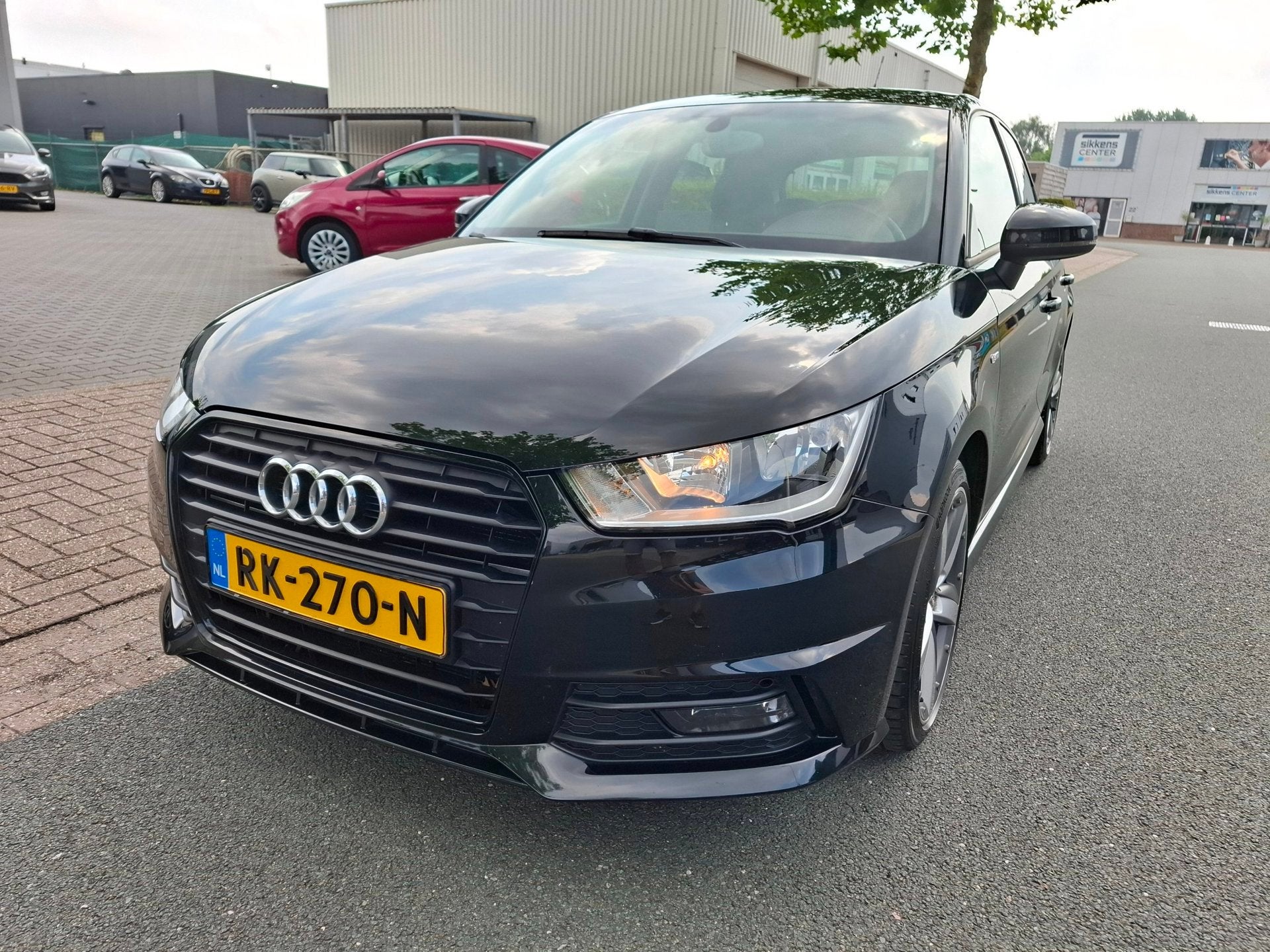 Audi A1 Sportback 1.0 TFSI Sport AUTOMAAT/NAVI/CLIMA/CRUISE!, Auto's, Stof, 4 stoelen, Bedrijf, 1065 kg