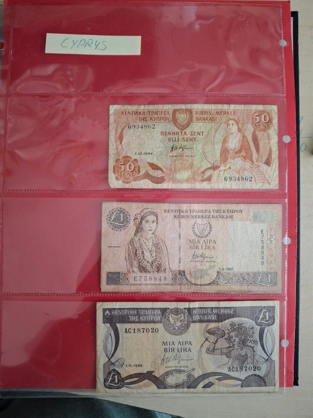 3 Cypriotische bankbiljetten - Zeldzame verzameling, Postzegels en Munten, Ophalen of Verzenden, Setje