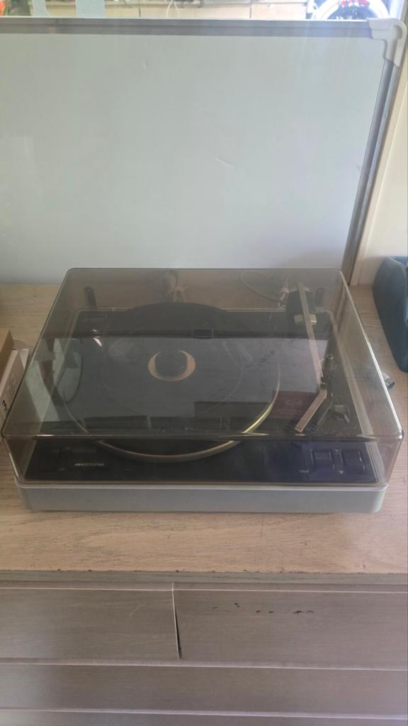 Aristona Platenspeler, Audio, Tv en Foto, Platenspelers, Ophalen of Verzenden, Niet werkend, Platenspeler, Overige merken