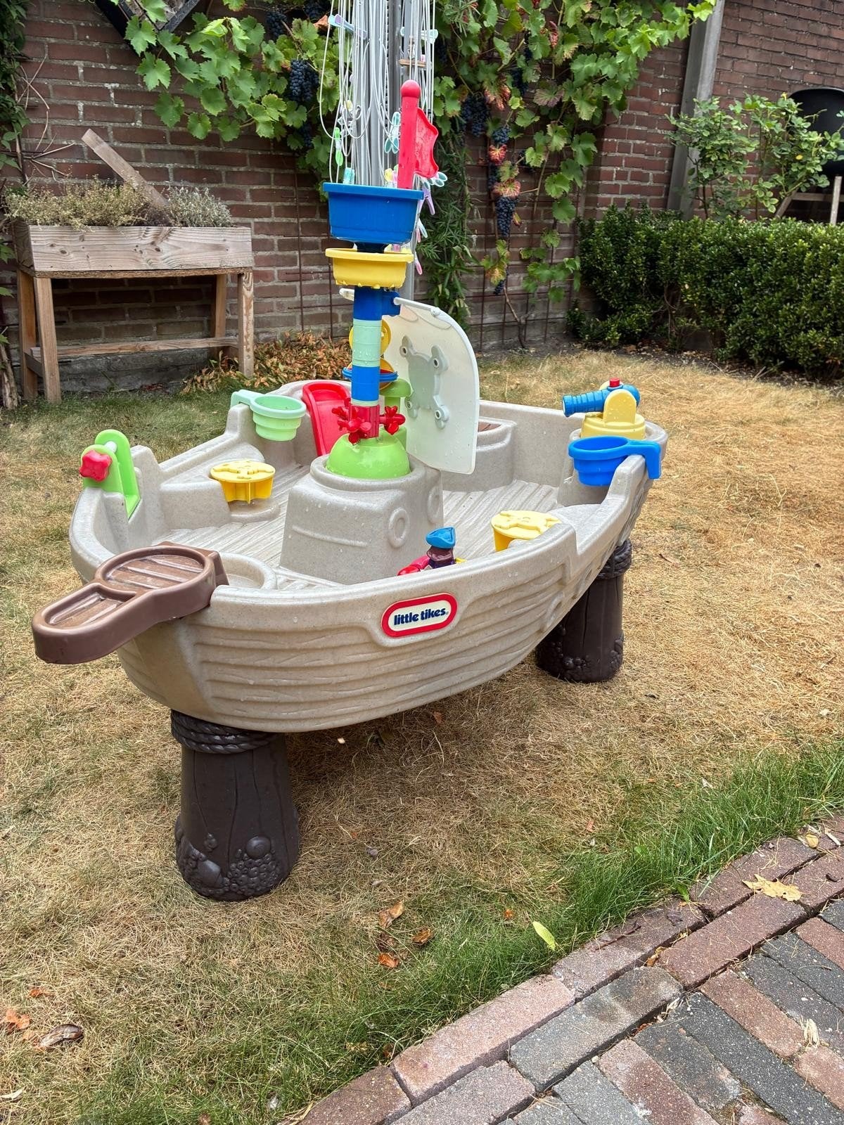 Little Tikes Piraten Watertafel, Kinderen en Baby's, Speelgoed | Buiten | Los speelgoed, Ophalen, Gebruikt