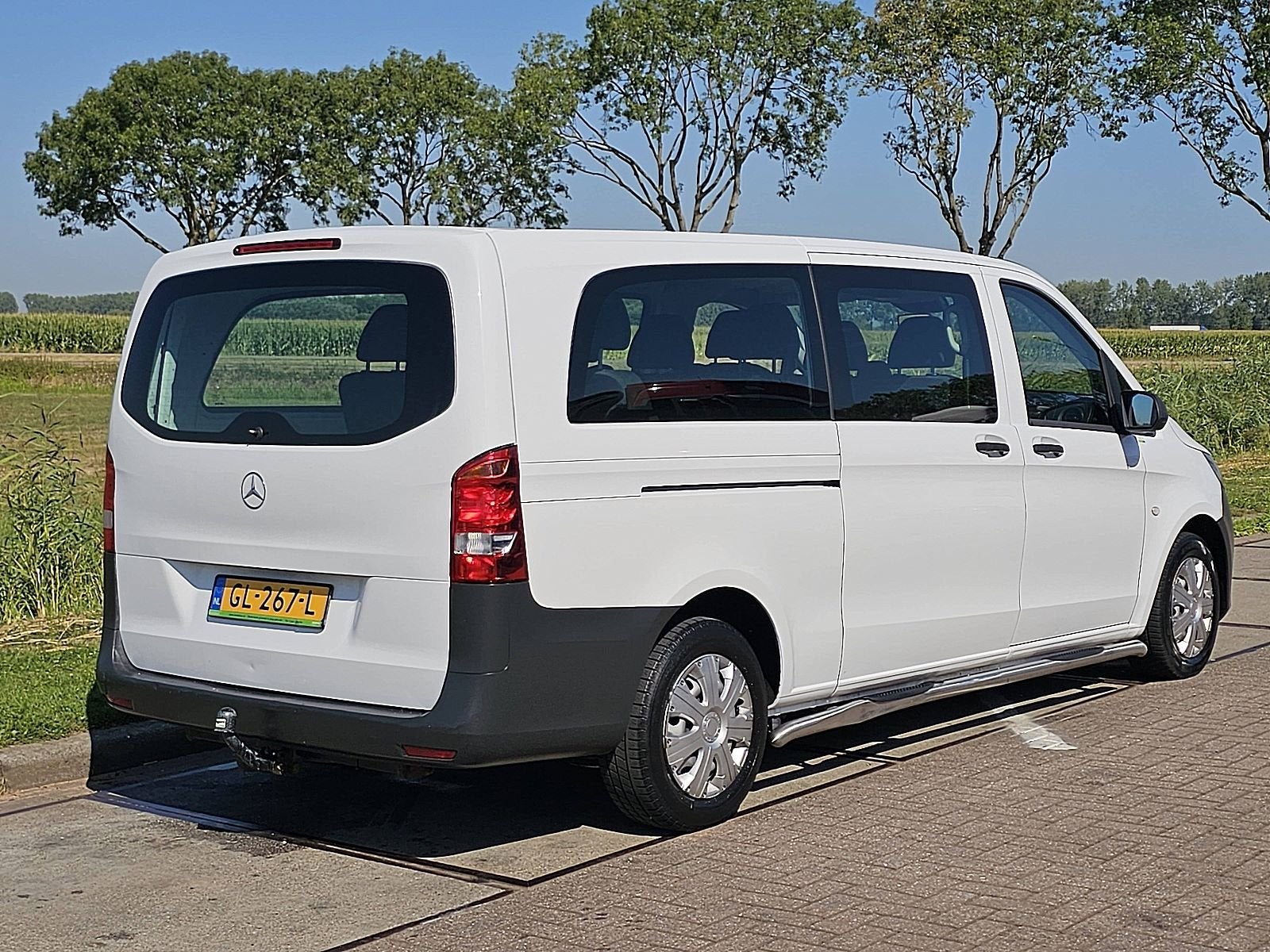 MERCEDES-BENZ VITO 109 tourer 9-persoons xl, Auto's, Gebruikt, Euro 6, 255 €/maand, Wit