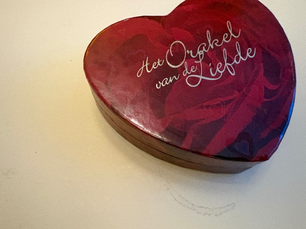Het orakel van de liefde, 44inspirerende kaarten voor liefde, Ophalen of Verzenden, Zo goed als nieuw, Tarot of Kaarten leggen