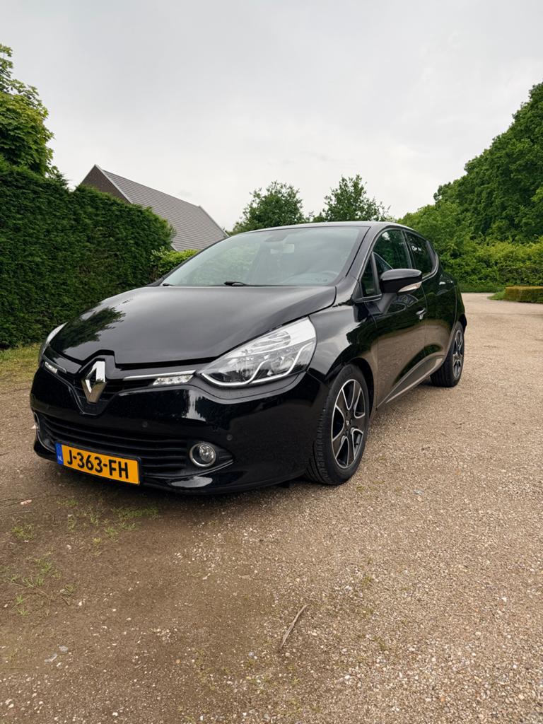 Renault Clio 0.9 TCE 90 5D ECO 2013 Zwart, Auto's, Voorwielaandrijving, 898 cc, 40 €/maand, 540 kg