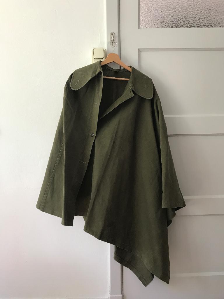 vintage Nederlandse legerregenjas/poncho, Ophalen, Gedragen, Overige maten, Groen