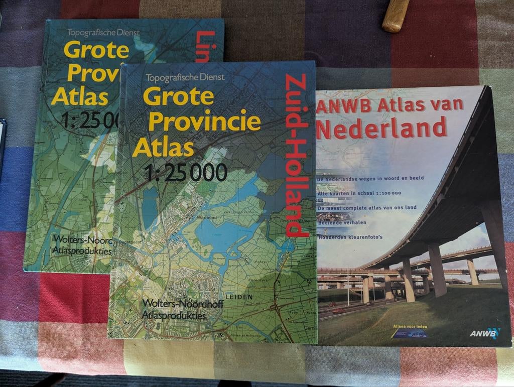 ANWB Atlas van Nederland en Grote Provincie Atlas, Ophalen of Verzenden