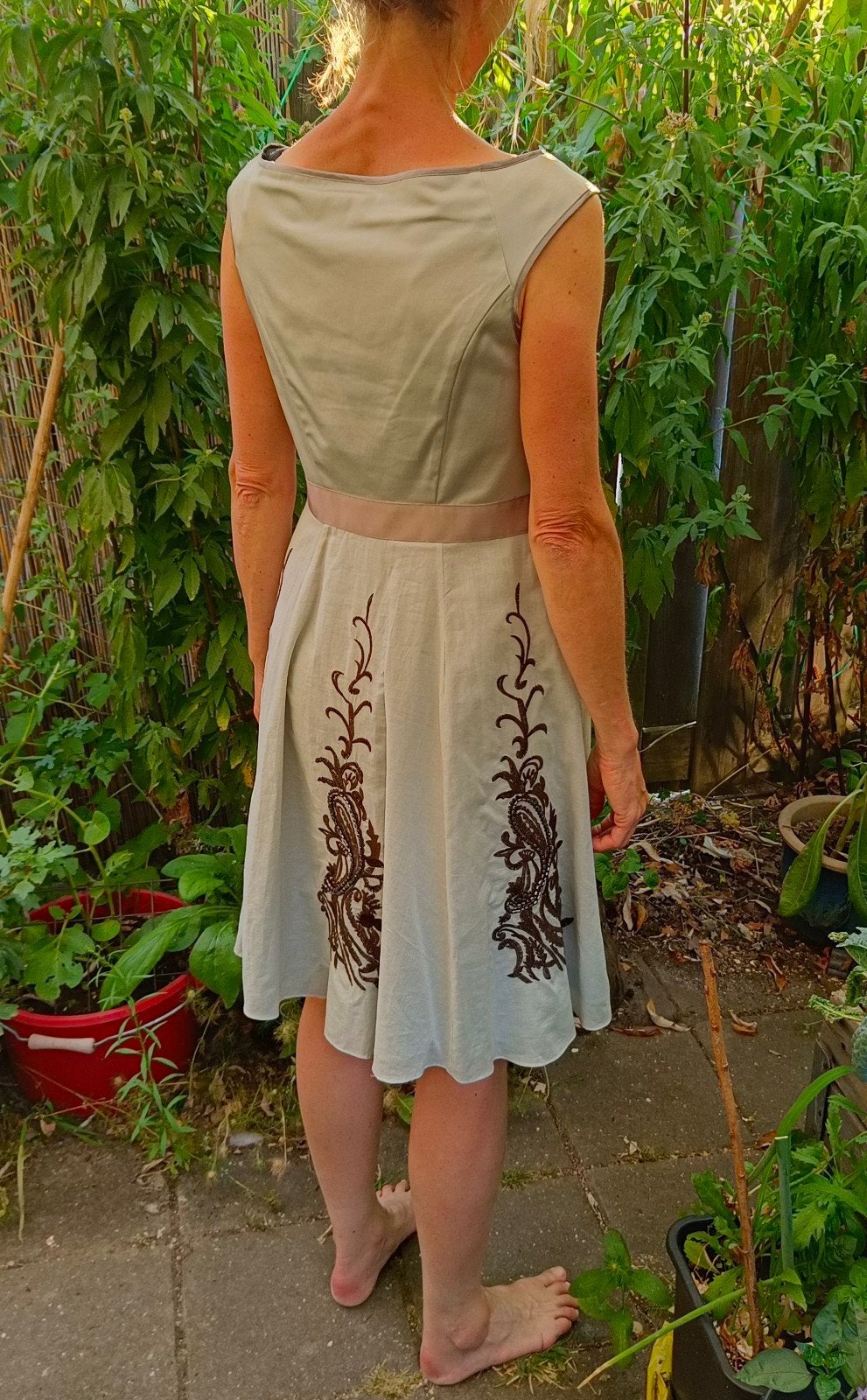 Feestelijke jurk maat 38 van Steps, versiering op de rok, Kleding | Dames, Jurken, Maat 38/40 (M), Overige kleuren, Ophalen of Verzenden