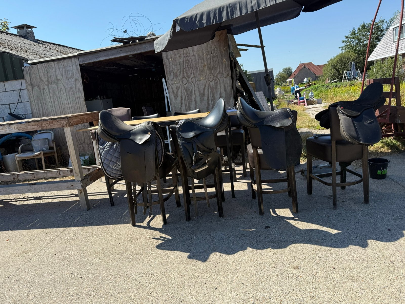 Diverse goedkope zadels te koop + pony wagen, Dieren en Toebehoren, Ophalen, L (17.5 inch), Gebruikt, Dressuur