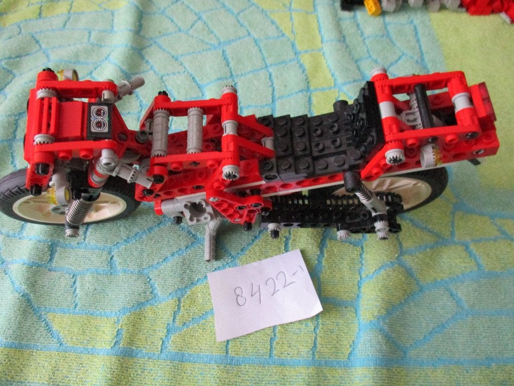 lego technic Set 8422 Circuit Shock Racer V-Twin Super Bike, Ophalen of Verzenden, Gebruikt, Complete set, Lego