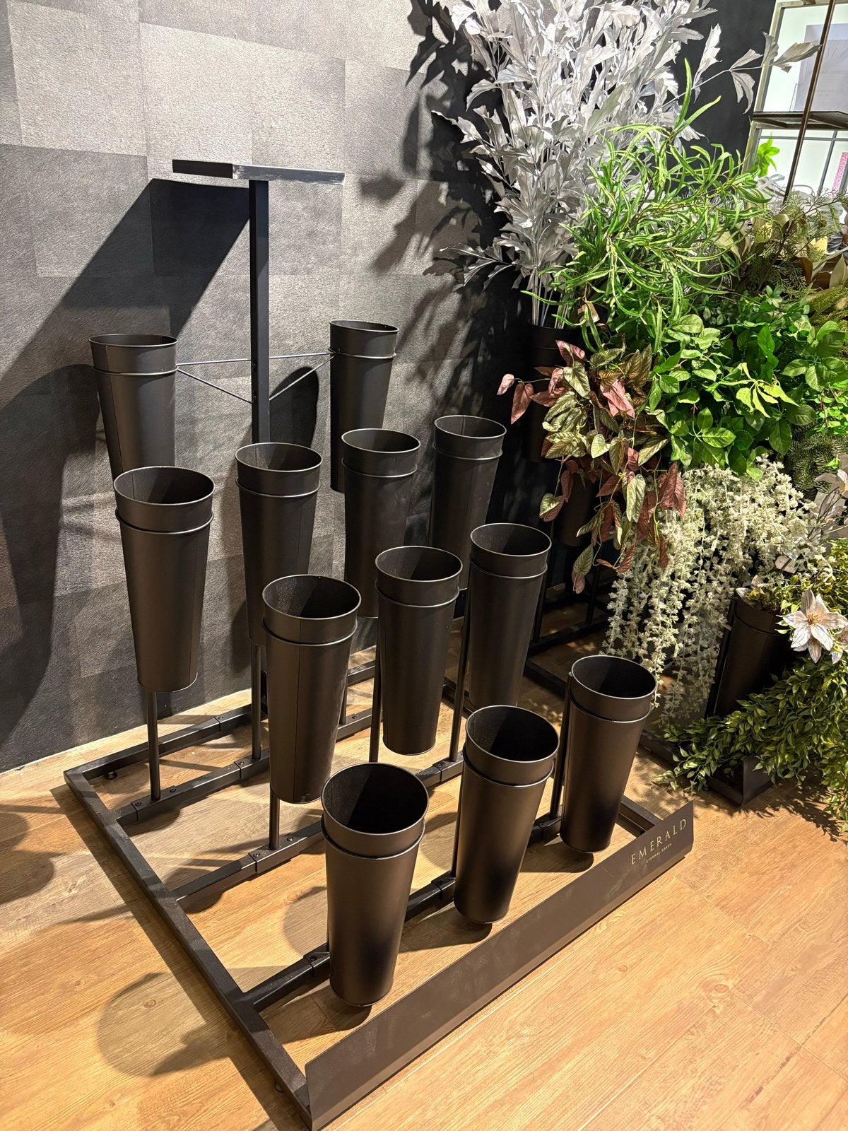 Bloemenpresentatie rek met metalen emmers (4 stuks), Ophalen, Zo goed als nieuw, Metaal, Overige typen