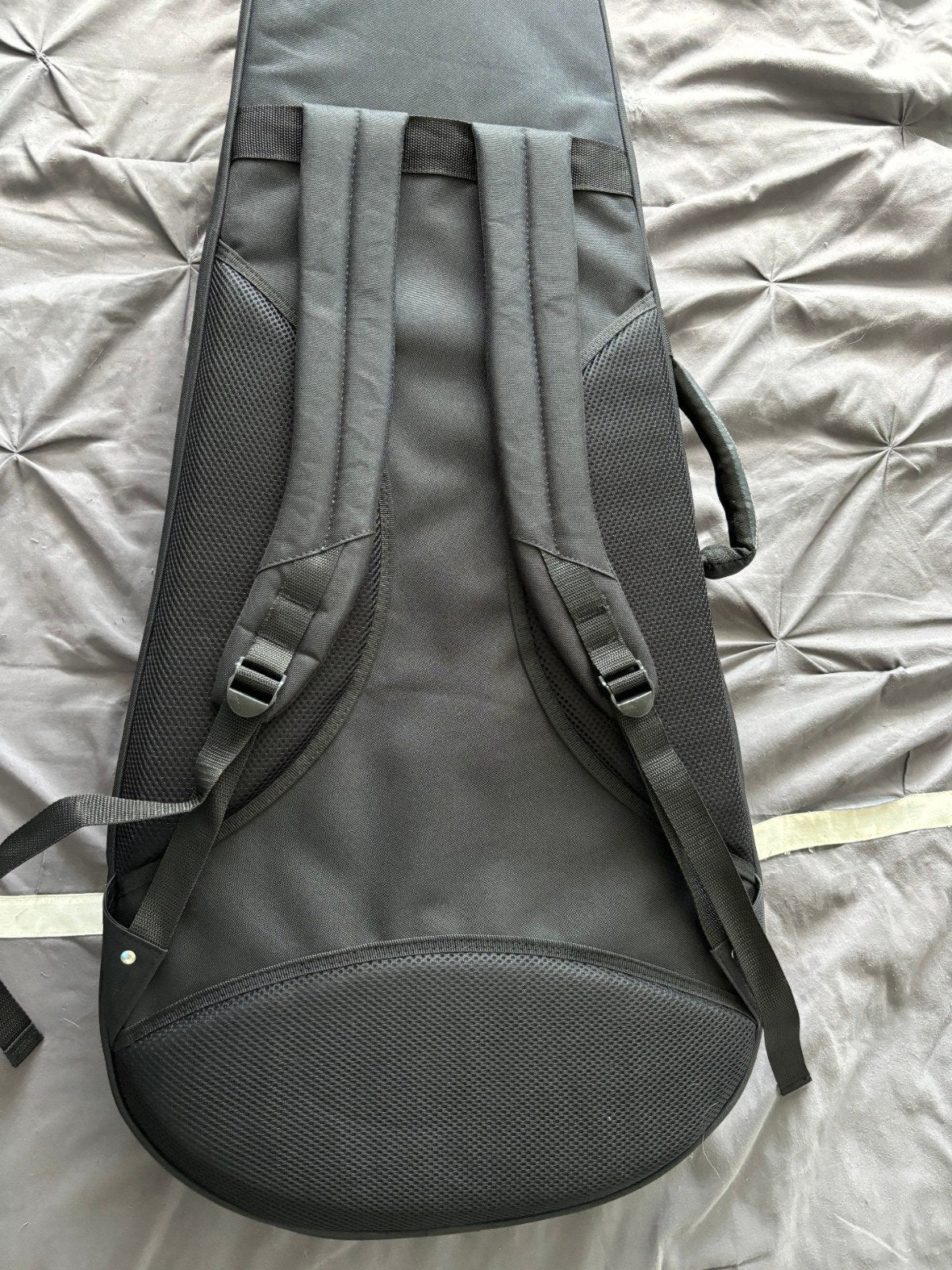 gezocht: Lakland koffer of gig-bag, Muziek en Instrumenten, Ophalen of Verzenden