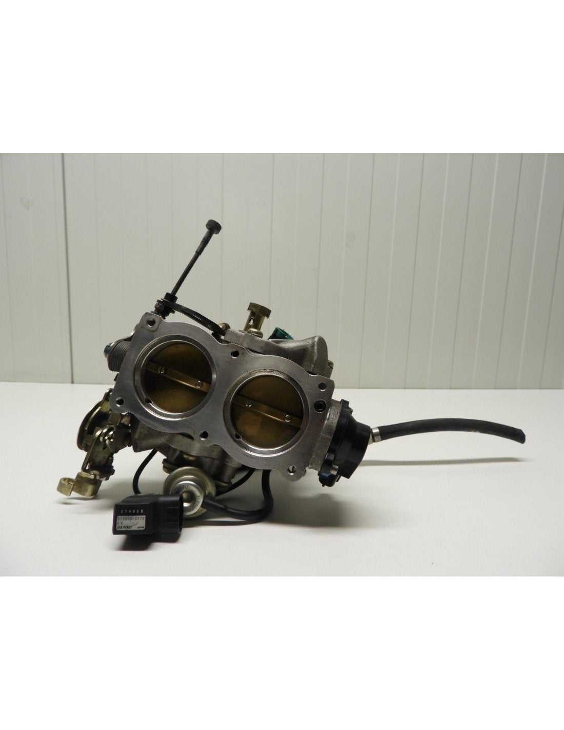 RSV1000R 1998 - 2003 Aprilia Injectorbody D1-42963, Motoren