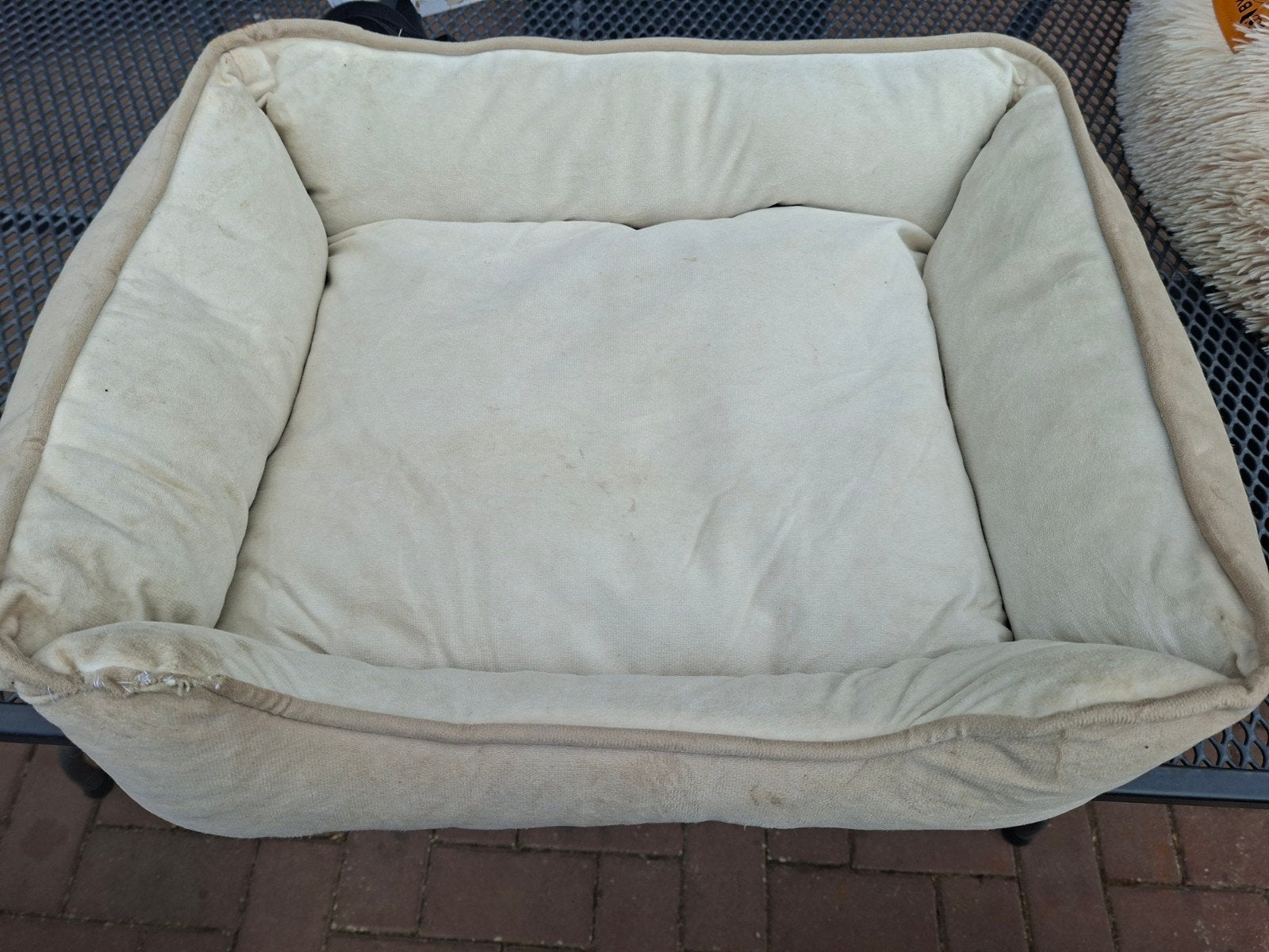 dieren mandje, Ophalen