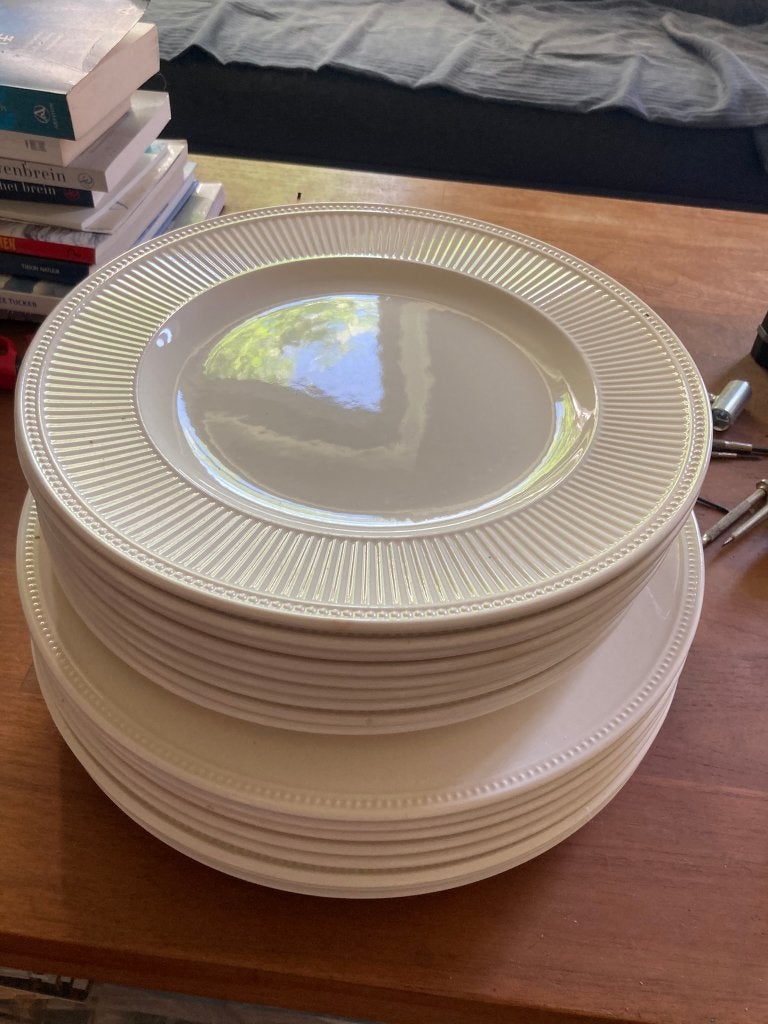 Wedgwood Windsor, 9x grote en extra grote borden, Huis en Inrichting, Keuken | Servies, Zo goed als nieuw, Bord(en), Aardewerk
