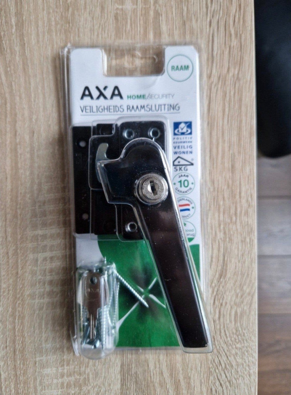 **NIEUW** AXA Raamsluiting zwart, Ophalen of Verzenden, Nieuw, Rvs