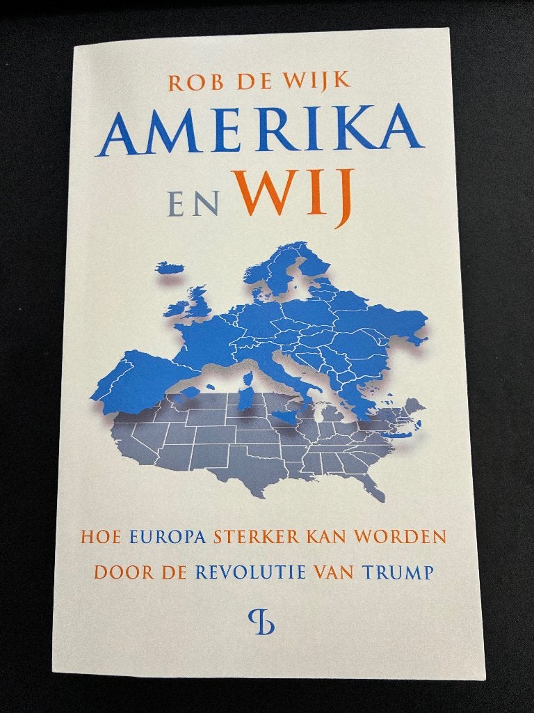 AMERIKA EN WIJ - Rob de Wijk, Gelezen, Rob de Wijk, Ophalen of Verzenden, Politiek en Staatkunde