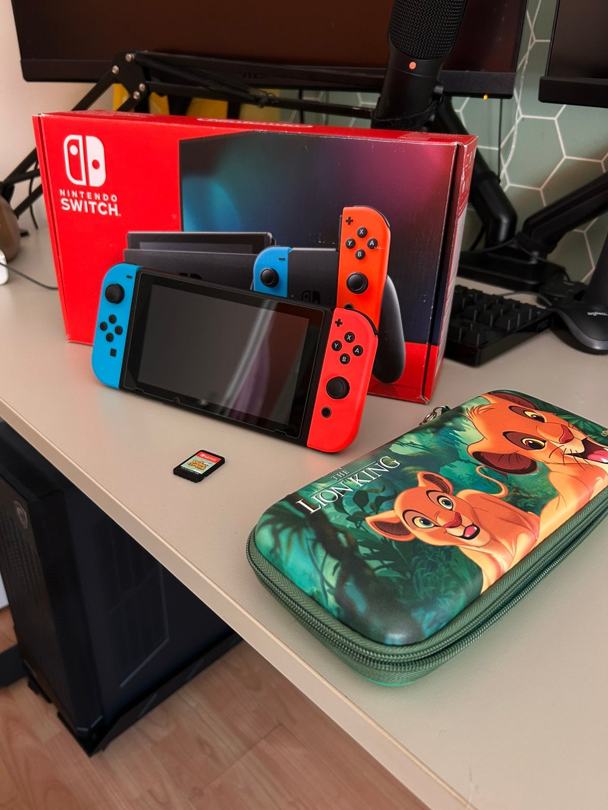 Nintendo Switch + Animal Crossing + alle benodigdheden, Ophalen of Verzenden, Zo goed als nieuw, Met 1 controller, Switch Original