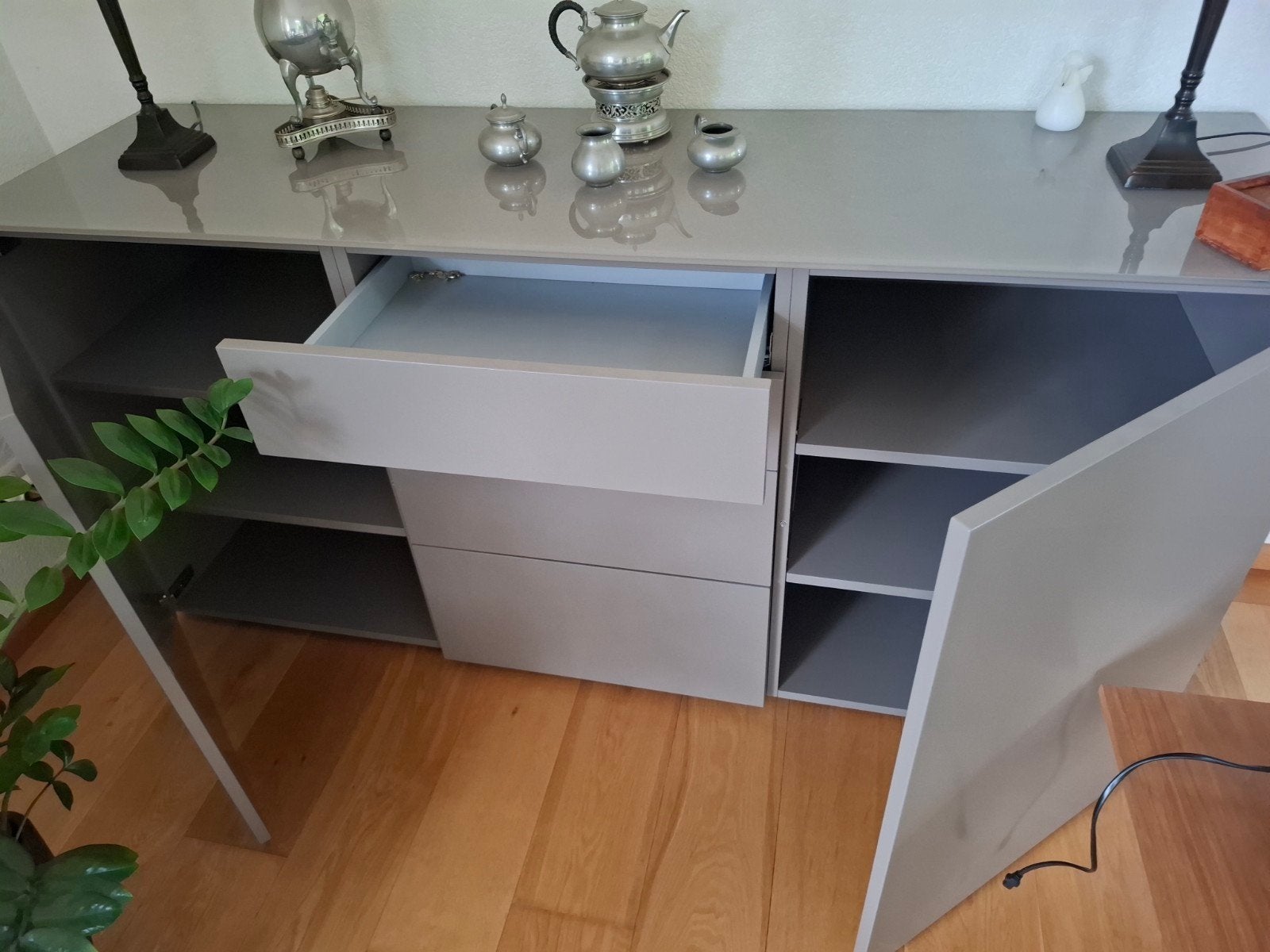 Tv kast met dressior, Huis en Inrichting, Kasten | Dressoirs, Ophalen, 25 tot 50 cm, 100 tot 150 cm