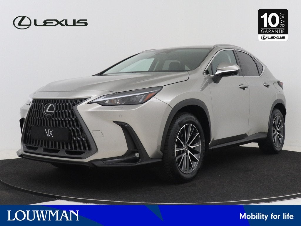 Lexus NX 450h+ AWD Launch Edition | BTW Voertuig | Blind Spo, Auto's, Lexus, Automaat, 12 maanden, Gebruikt, 4 cilinders