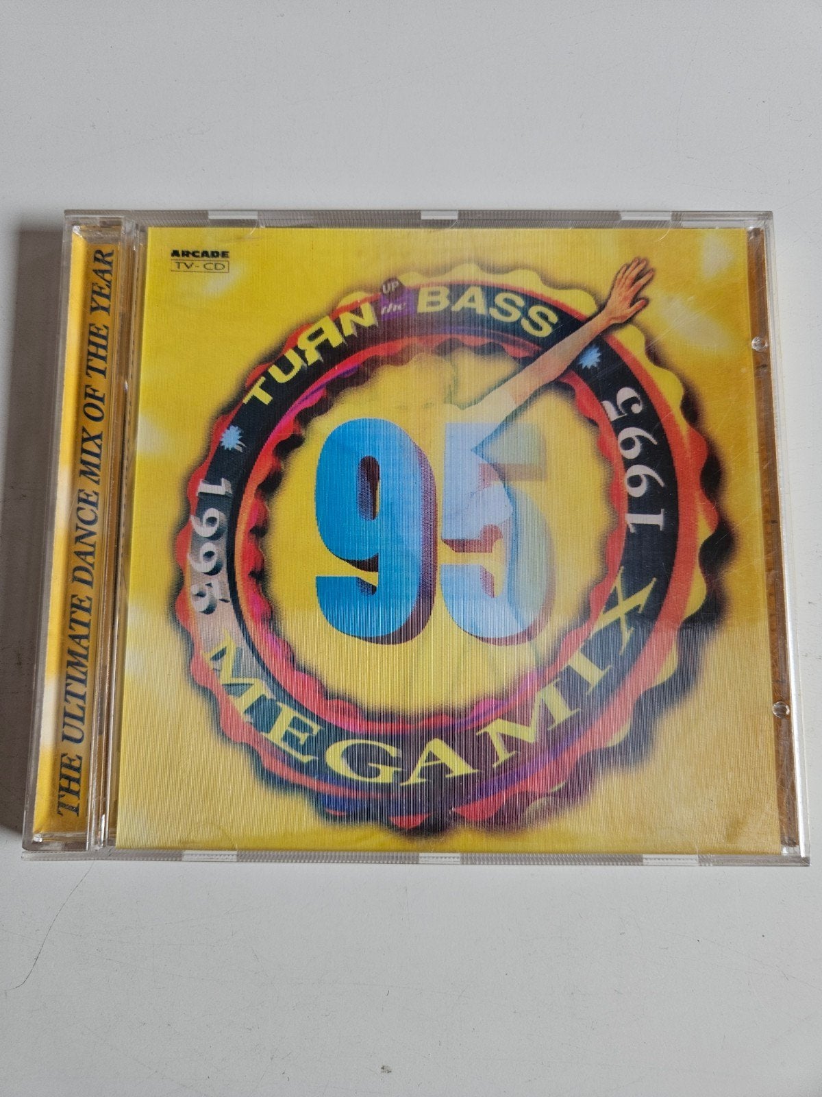 Turn Up The Bass Megamix 1995 - Dance CD, Cd's en Dvd's, Ophalen of Verzenden, Zo goed als nieuw, Dance Populair, Verzamelalbum