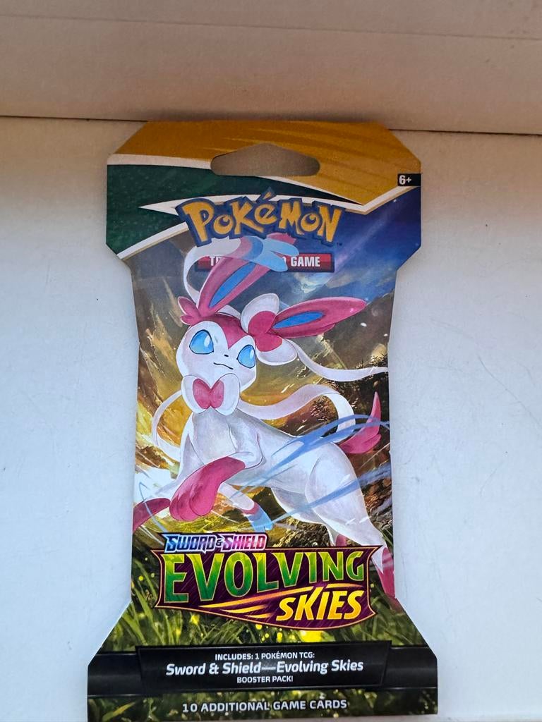 Evolving Skies Sleeved Booster Packs Set, Hobby en Vrije tijd, Verzamelkaartspellen | Pokémon, Nieuw, Booster, Ophalen of Verzenden