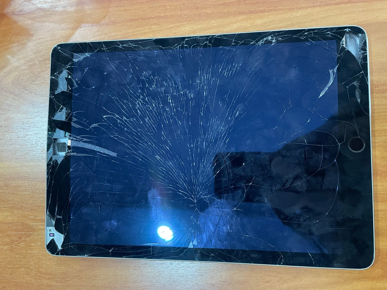 Apple iPad air 2 2014 defect scherm - ideaal voor onderdelen, Computers en Software, Apple iPads, Apple iPad, 128 GB, Niet werkend