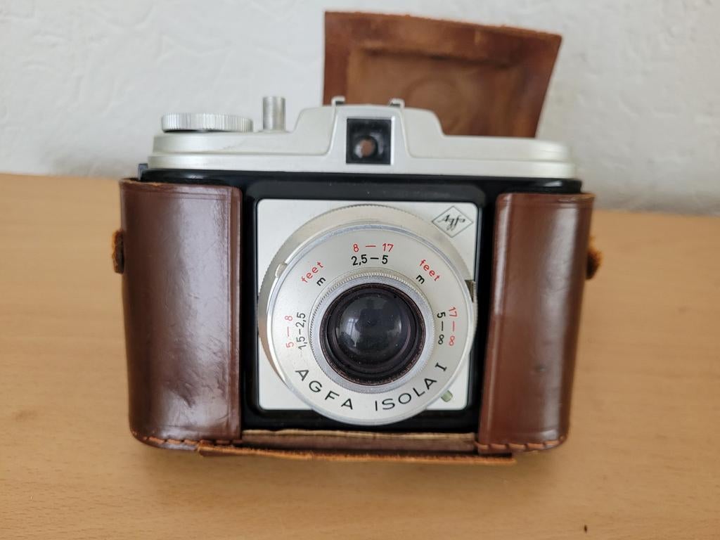 Vintage Agfa Isola I camera met lederen tas, Ophalen of Verzenden, Gebruikt, Compact, Overige Merken