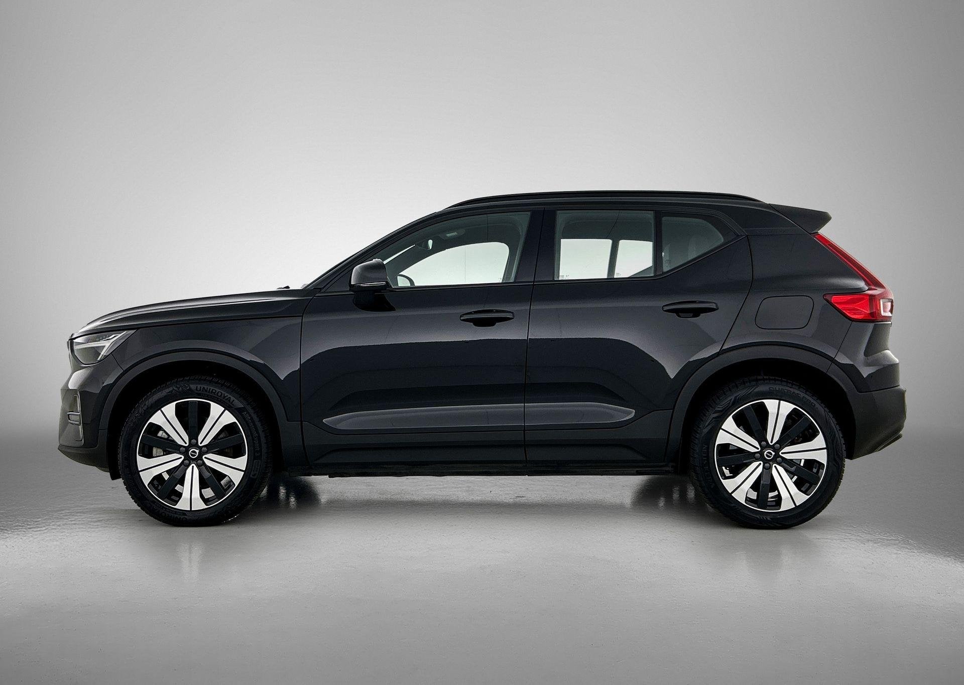 Volvo XC40 Recharge Core | Apple Carplay / Android Auto | Ac, Auto's, Gebruikt, Zwart, SUV of Terreinwagen, 1500 kg