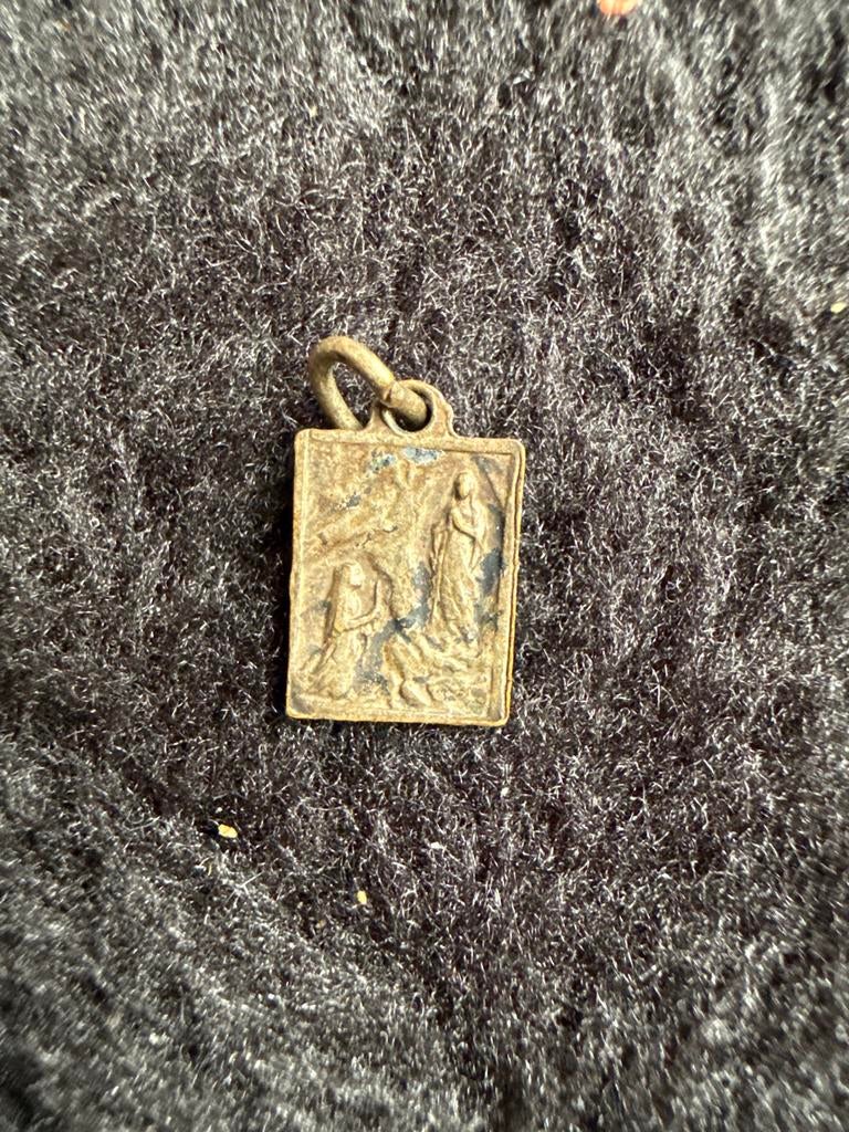 Antieke religieuze hanger - Maria en Jezus, Ophalen of Verzenden