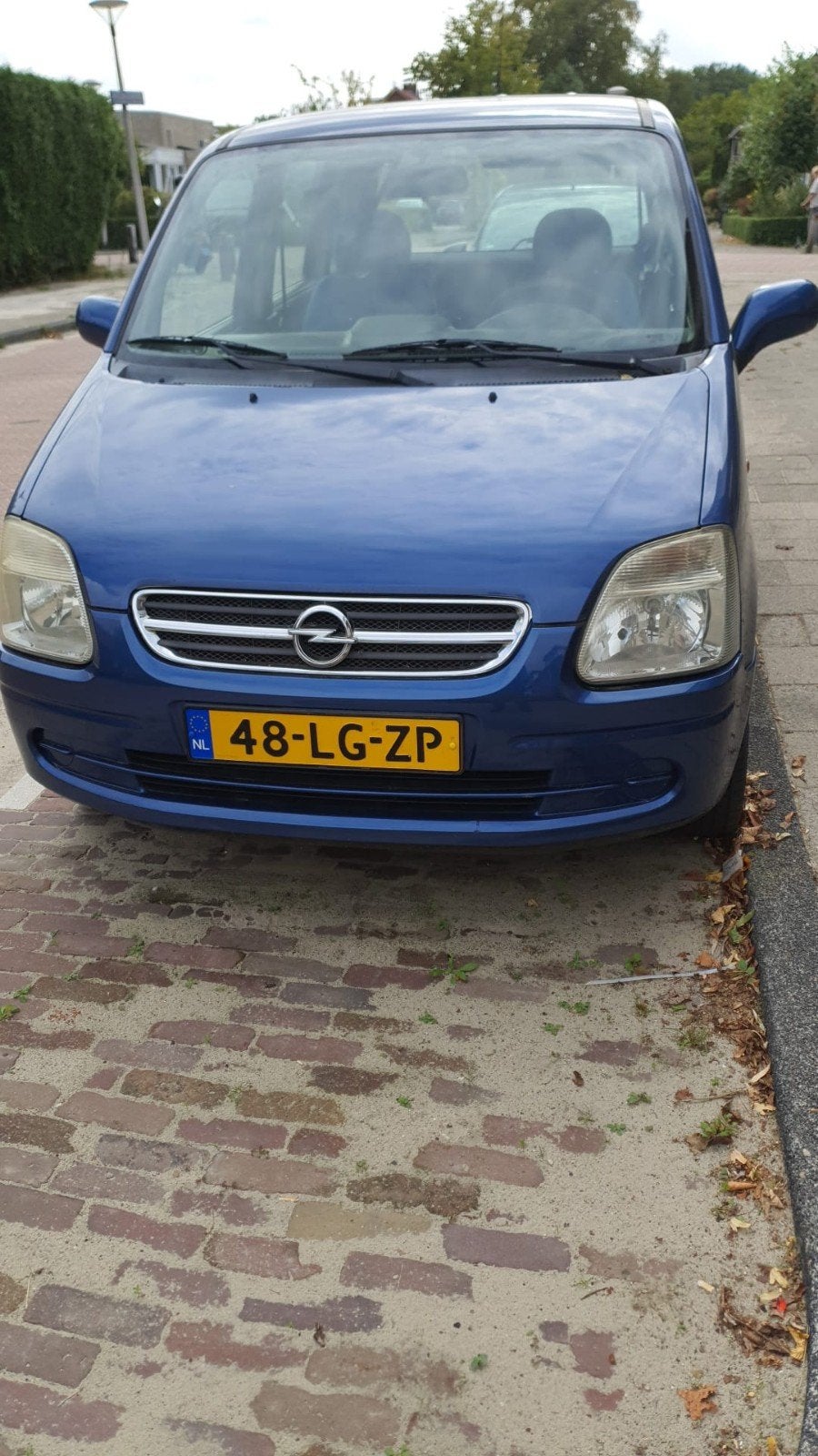 Opel Agila 1.2 I 16V 2002 Blauw, Auto's, Voorwielaandrijving, 15 km/l, 74 pk, 31 €/maand
