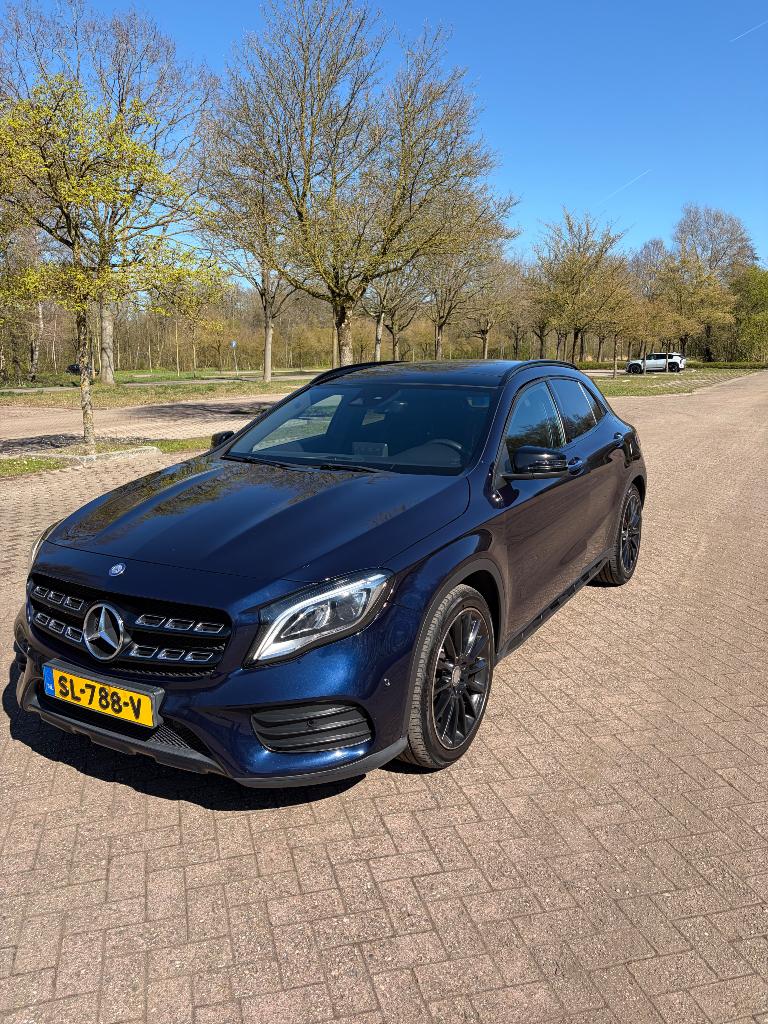 Mercedes-Benz GLA Gla200 AMG CDI 2.1 100KW Aut7 2017 Blauw, Auto's, 136 pk, 1440 kg, Euro 6, 4 cilinders