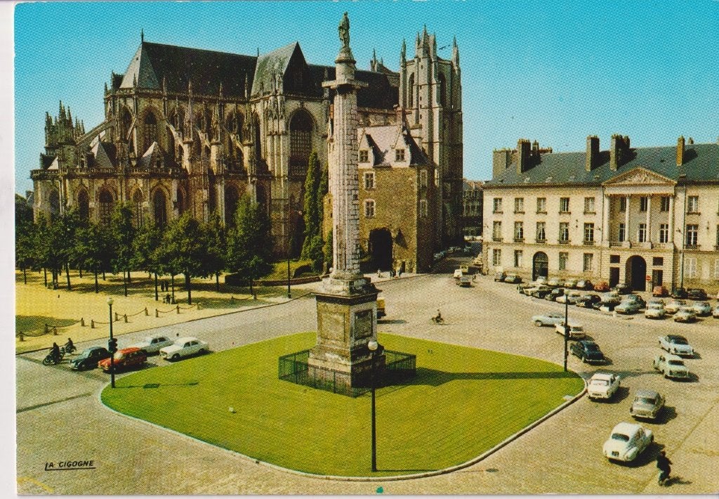 Frankrijk, Nantes met auto's, Ophalen of Verzenden, 1960 tot 1980, Ongelopen, Frankrijk