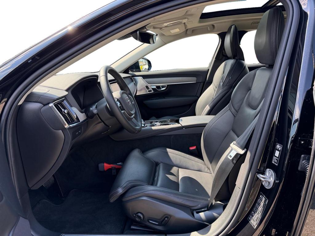 Volvo V90 2.0 T8 Plug-in hybrid AWD Ultra Executive Edition, Automaat, Euro 6, 4 cilinders, 1969 cc