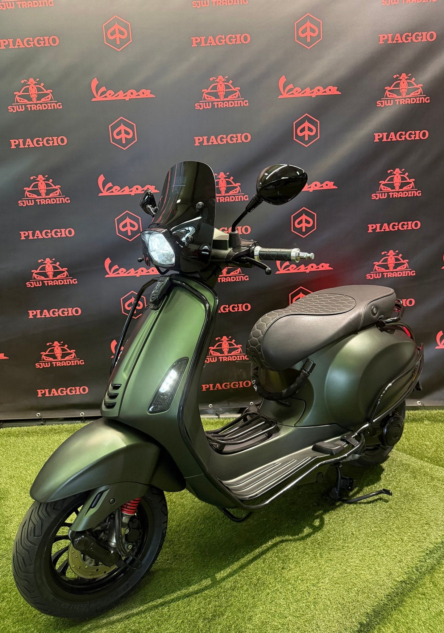 Vespa Sprint 2018 Brom! Candy Cobra Green / RS Zadel / Garan, Fietsen en Brommers, -, -, Ophalen of Verzenden, -