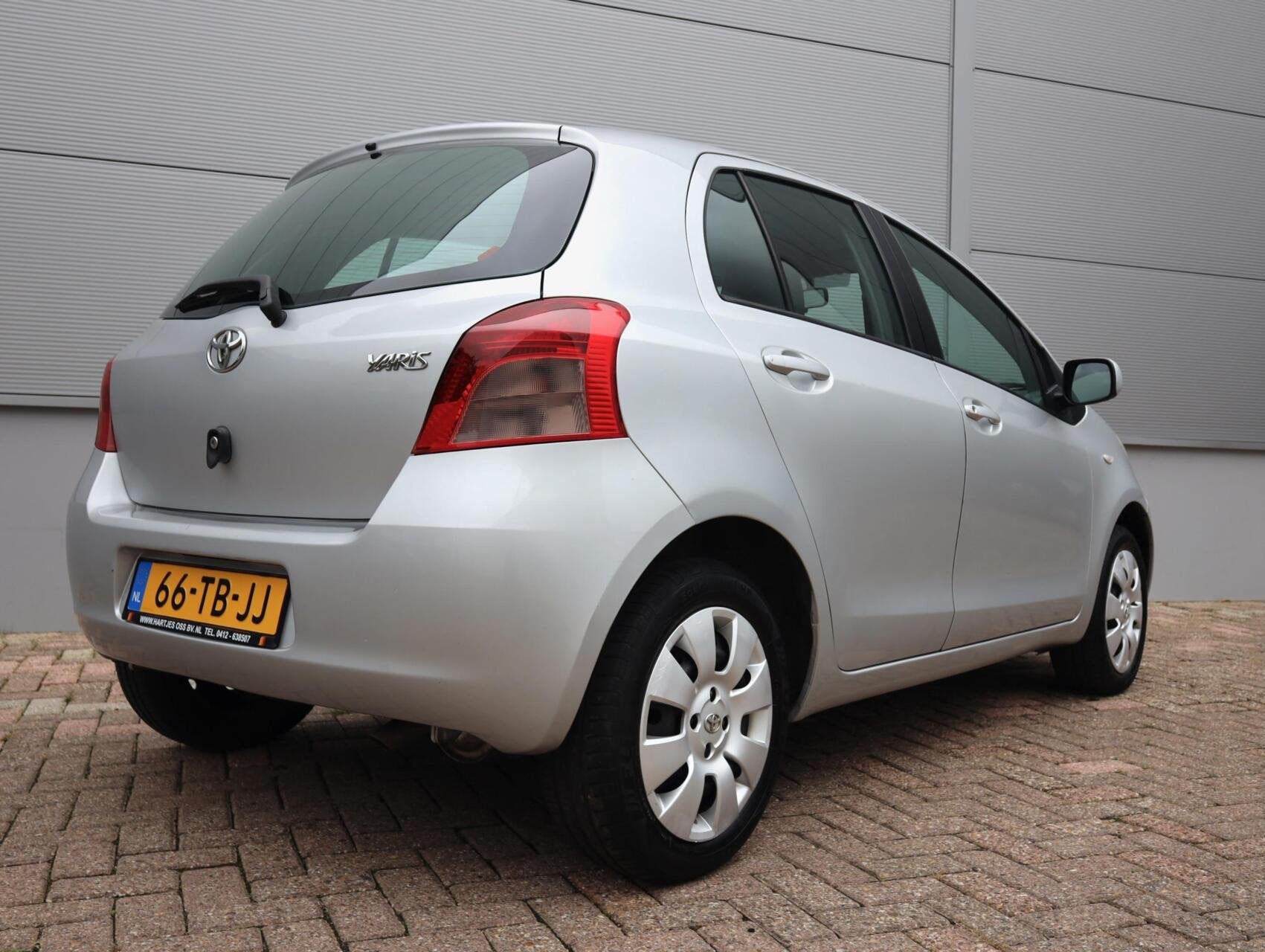 Toyota Yaris 1.3 VVTi Sol 5drs. (Vol-Opties!) NL-auto, Huisgarantie, 4 cilinders, Met garantie (alle), 995 kg