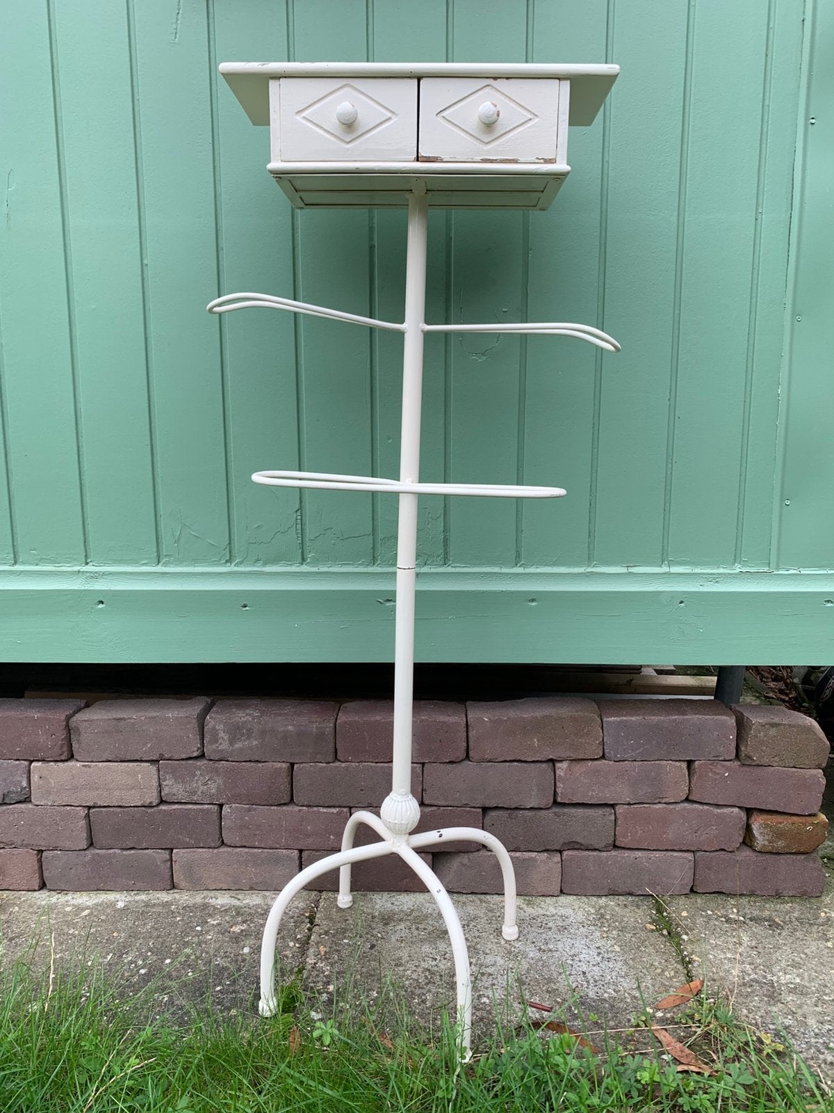 Brocante roomkleurige dressboy van hout en metaal, Ophalen, Gebruikt