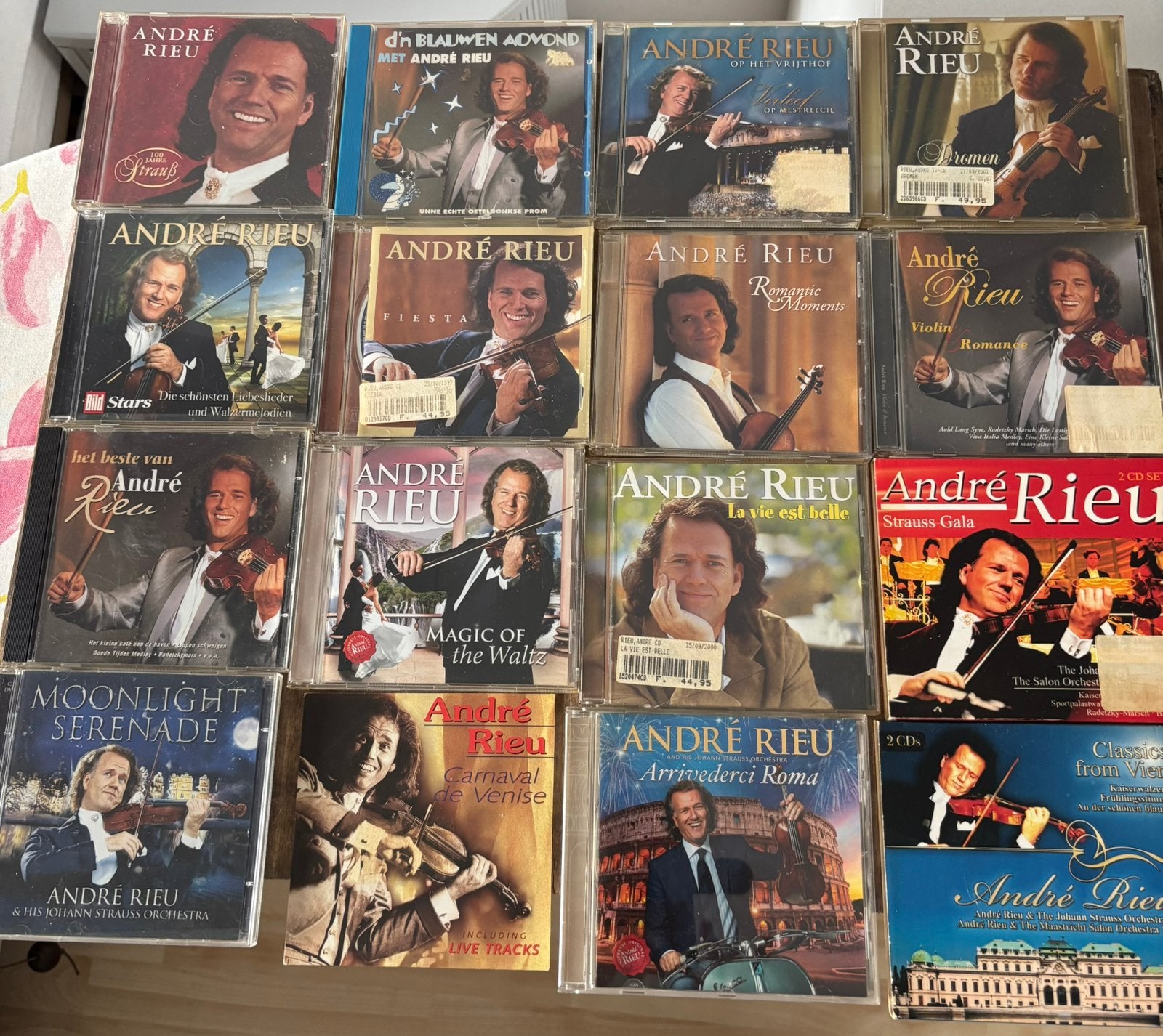 Cds.James last.Julio Iglesias.Andre rieu. Demis roussos. 4, Cd's en Dvd's, Ophalen of Verzenden, Zo goed als nieuw