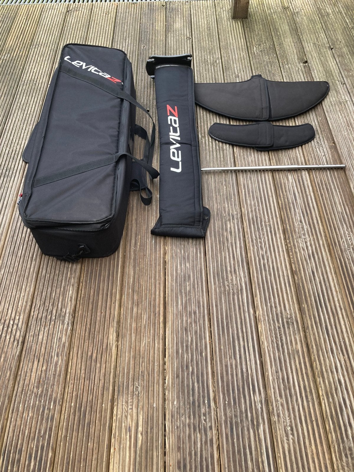 Levitaz Shaka S full carbon kitefoil, Watersport en Boten, Kitesurfen, Foil, Ophalen of Verzenden, Gebruikt, 15 m²