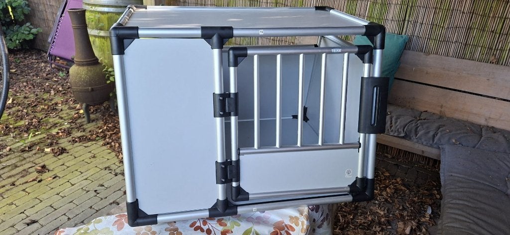 Trixie Vervoersbox Auto - Autobenches - Lichtgrijs - Maat L, Ophalen, Zo goed als nieuw