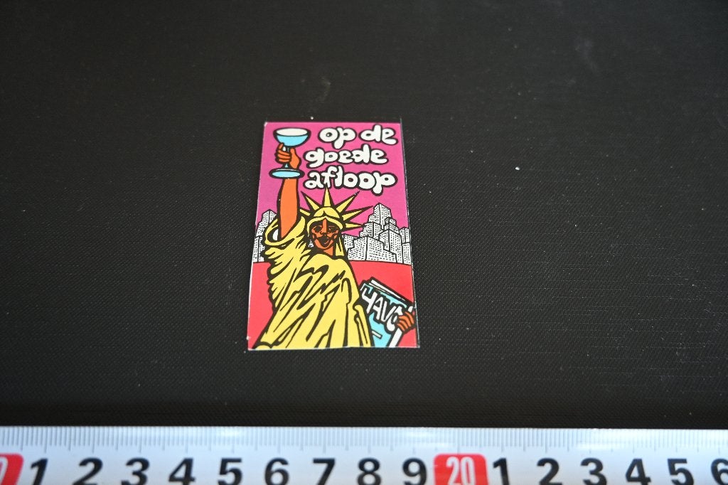 sticker strip op de goede afloop havo diploma vrijheidsbeeld, Ophalen of Verzenden, Zo goed als nieuw